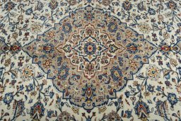 Central medallion detail of 2000s Kashan rug from Iran / Persia