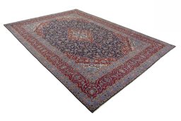 Close-up detail of 2000s Kashan rug from Iran / Persia showing Cork weave