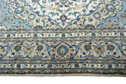 Full view of 2000s Kashan rug from Iran / Persia, 405 × 294 cm in Beige tones