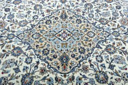 Central medallion detail of 2000s Kashan rug from Iran / Persia