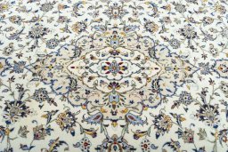 Central medallion detail of 2000s Kashan rug from Iran / Persia