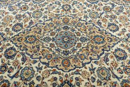 Central medallion detail of 2000s Kashan rug from Iran / Persia
