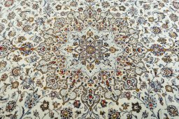 Central medallion detail of 2000s Kashan rug from Iran / Persia