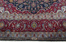 Full view of 2000s Kashan rug from Iran / Persia, 434 × 298 cm in Blue tones