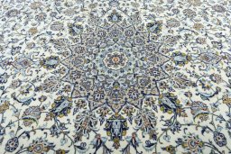 Central medallion detail of 2000s Kashan rug from Iran / Persia