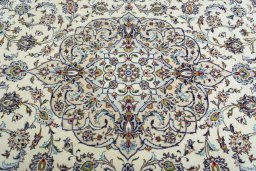 Central medallion detail of 2000s Kashan rug from Iran / Persia
