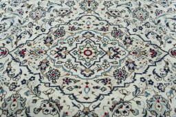 Central medallion detail of 2000s Kashan rug from Iran / Persia