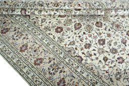 Close-up detail of 2000s Kashan rug from Iran / Persia showing Wool weave