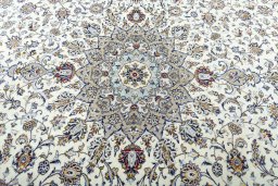 Central medallion detail of 2000s Kashan rug from Iran / Persia