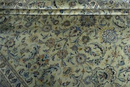 Close-up detail of 1970s Kashan rug from Iran / Persia showing Wool weave