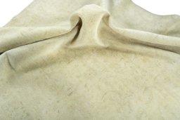 Corner detail of 1970s Kashan rug showing border pattern and Wool pile