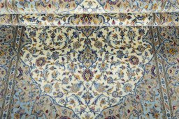 Surface texture of New Kashan rug with natural Cork and intricate pattern