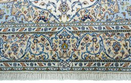 Full view of New Kashan rug from Iran / Persia, 222 × 143 cm in Beige tones