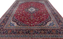Surface texture of Unknown Kashan rug with natural Wool and intricate pattern