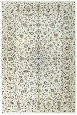 Full view of New Kashan rug from Iran / Persia, 303 × 204 cm in Beige tones