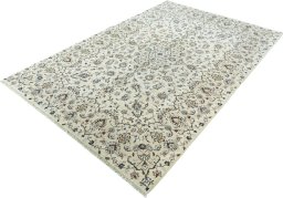 Corner detail of New Kashan rug showing border pattern and Wool pile