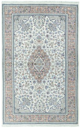Full view of New Kashan rug from Iran / Persia, 242 × 153 cm in Beige tones
