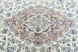 Central medallion detail of New Kashan rug from Iran / Persia