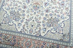 Close-up detail of New Kashan rug from Iran / Persia showing Wool weave