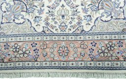 Full view of New Kashan rug from Iran / Persia, 240 × 151 cm in Beige tones