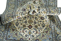 Surface texture of New Kashan rug with natural Cork and intricate pattern