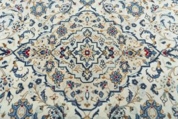 Central medallion detail of 2000s Kashan rug from Iran / Persia