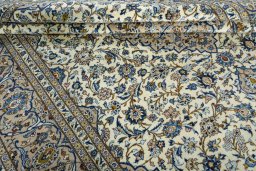 Close-up detail of 2000s Kashan rug from Iran / Persia showing Wool weave