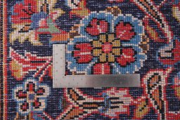 Surface texture of 1990s Kashan rug with natural Wool and intricate pattern