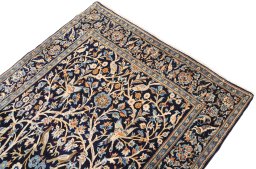 Surface texture of 1970s Kashan rug with natural Wool and intricate pattern