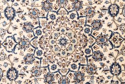Close-up detail of 2000s Kashan rug from Iran / Persia showing Wool weave