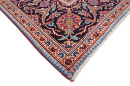 Central medallion detail of 2000s Kashan rug from Iran / Persia