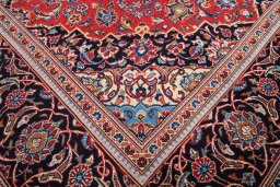 Close-up detail of 2000s Kashan rug from Iran / Persia showing Wool weave