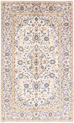 Full view of 1983s Kashan rug from Iran / Persia, 250 × 150 cm in Cream tones
