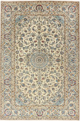 Full view of 1985s Kashan rug from Iran / Persia, 297 × 197 cm in Beige tones