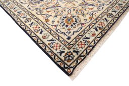 Central medallion detail of 1990s Kashan rug from Iran / Persia