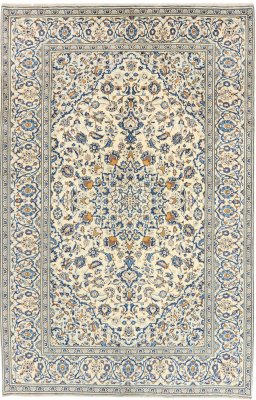 Full view of 2000s Kashan rug from Iran / Persia, 300 × 196 cm in Cream tones