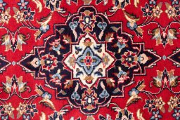 Full view of 1996s Kashan rug from Iran / Persia, 378 × 97 cm in Red tones