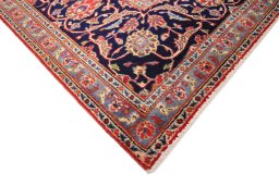 Central medallion detail of 2000s Kashan rug from Iran / Persia