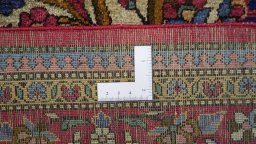 Close-up detail of 1920s Kashan rug from Iran / Persia showing Silk weave