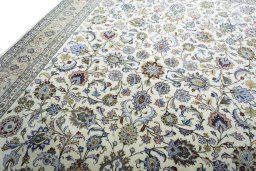 Backside of handmade New Kashmar rug showing knot structure and weave density