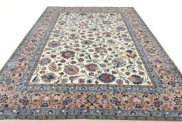 Surface texture of New Kashmar rug with natural Wool and intricate pattern