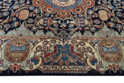 Corner detail of 1970s Kashmar rug showing border pattern and Wool pile