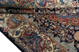 Close-up detail of 1970s Kashmar rug from Iran / Persia showing Wool weave