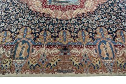 Corner detail of 1970s Kashmar rug showing border pattern and Wool pile
