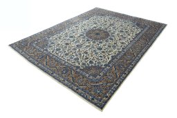 Corner detail of 2000s Kashmar rug showing border pattern and Wool pile