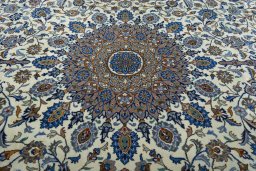 Central medallion detail of 2000s Kashmar rug from Iran / Persia