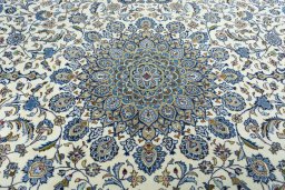 Central medallion detail of 2000s Kashmar rug from Iran / Persia