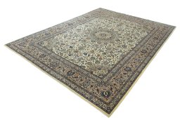 Corner detail of 2000s Kashmar rug showing border pattern and Wool pile