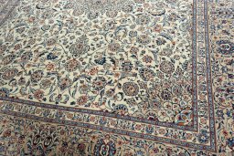 Close-up detail of 2000s Kashmar rug from Iran / Persia showing Wool weave