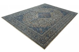 Corner detail of 2000s Kashmar rug showing border pattern and Wool pile